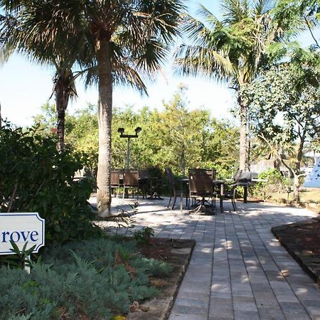 Ocean'S Reach Aparthotel Sanibel Exterior photo