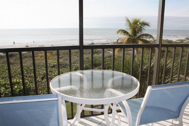 Ocean'S Reach Aparthotel Sanibel Exterior photo